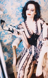 Eva Green feet photo thumbnail