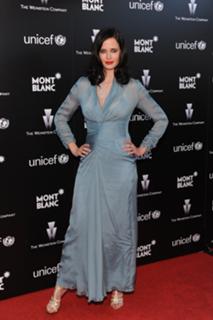 Eva Green feet photo thumbnail