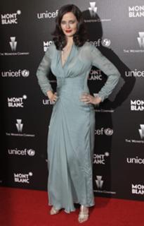 Eva Green feet photo thumbnail