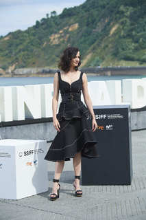 Eva Green feet photo thumbnail