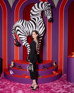 Eva Green feet photo thumbnail