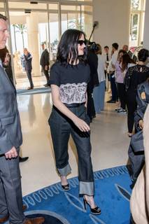 Eva Green feet photo thumbnail