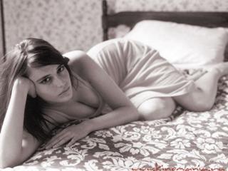 Eva Green feet photo thumbnail