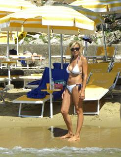 Eva Grimaldi feet photo 5