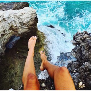 Eva Gutowski feet photo 1