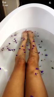 Eva Gutowski feet photo 13