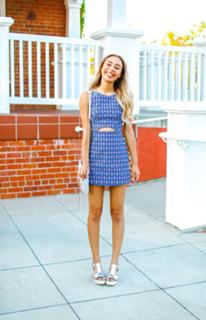 Eva Gutowski feet photo 3