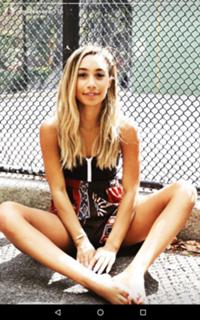 Eva Gutowski feet photo 19
