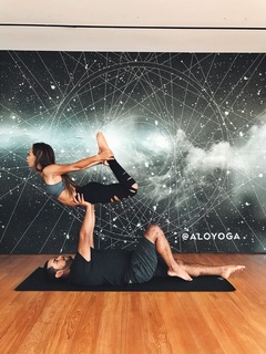 Eva Gutowski feet photo 2