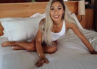 Eva Gutowski feet photo 13
