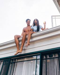 Eva Gutowski feet photo 3