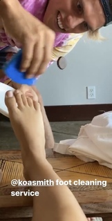 Eva Gutowski feet photo 5