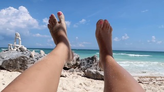 Eva Gutowski feet photo 10