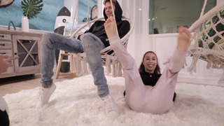 Eva Gutowski feet photo 15