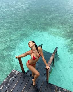 Eva Gutowski feet photo 16