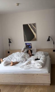 Eva Gutowski feet photo 7