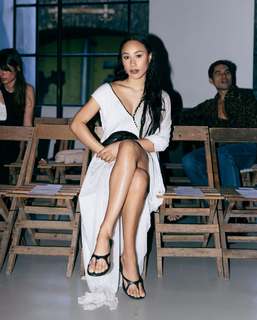 Eva Gutowski feet photo 11
