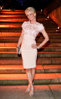 Eva Habermann feet photo thumbnail