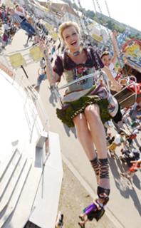 Eva Habermann feet photo thumbnail