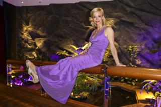 Eva Habermann feet photo thumbnail