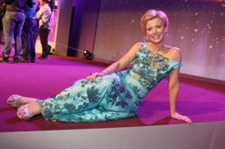 Eva Habermann feet photo thumbnail