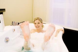 Eva Habermann feet photo thumbnail