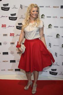 Eva Habermann feet photo thumbnail
