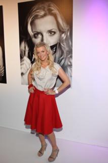 Eva Habermann feet photo thumbnail