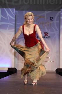Eva Habermann feet photo thumbnail
