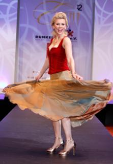 Eva Habermann feet photo thumbnail