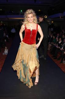 Eva Habermann feet photo thumbnail