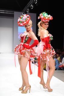 Eva Habermann feet photo thumbnail