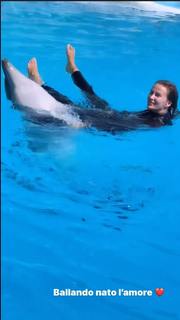 Eva Henger feet photo thumbnail