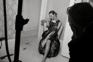 Eva Herzigova feet photo thumbnail