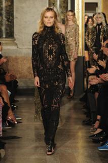 Eva Herzigova feet photo thumbnail