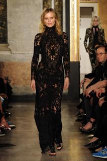 Eva Herzigova feet photo thumbnail