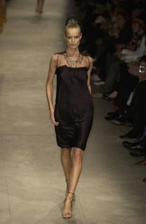 Eva Herzigova feet photo thumbnail