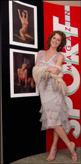 Eva Herzigova feet photo thumbnail