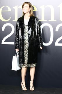 Eva Herzigova feet photo thumbnail