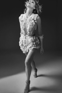 Eva Herzigova feet photo thumbnail