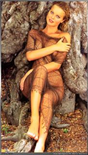 Eva Herzigova feet photo thumbnail