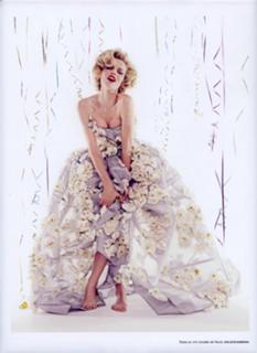 Eva Herzigova feet photo thumbnail