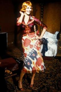 Eva Herzigova feet photo thumbnail