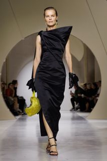 Eva Herzigova feet photo 2