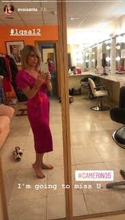 Eva Isanta feet photo thumbnail