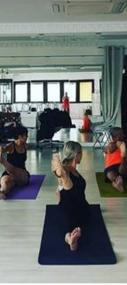 Eva Isanta feet photo thumbnail