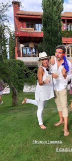 Eva Isanta feet photo thumbnail