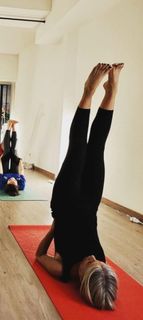 Eva Isanta feet photo thumbnail