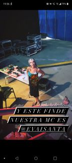 Eva Isanta feet photo thumbnail