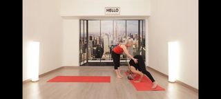 Eva Isanta feet photo thumbnail